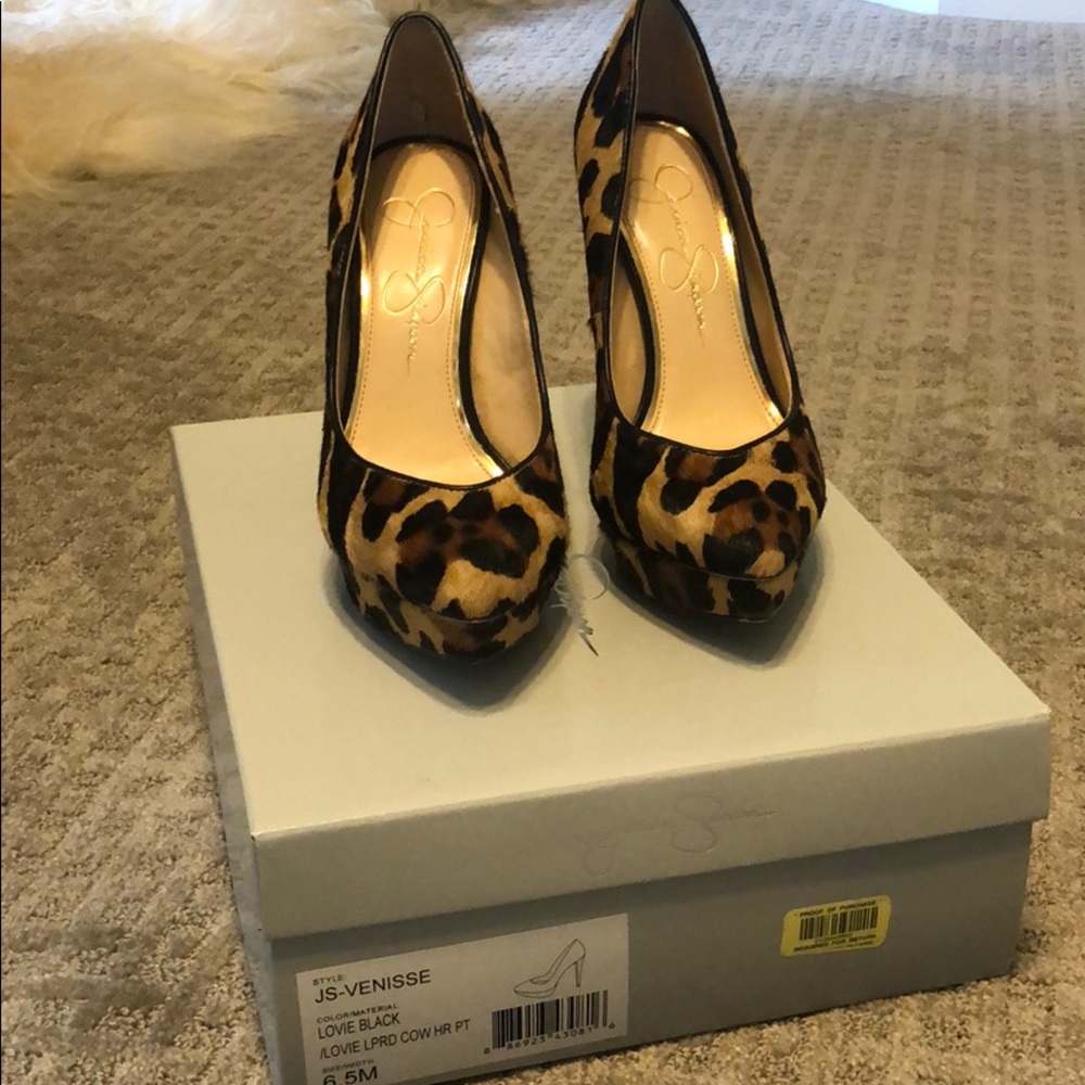 COPY - Jessica Simpson leopard heels